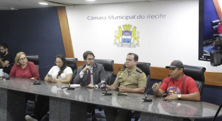 Vereador de oposição Paulo Muniz realiza debate sobre problema dos moradores de rua em Boa Viagem