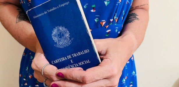 O resultado positivo de março no estado foi puxado pelos setores de Serviços (3.387), Construção (994) e Comércio (426)

