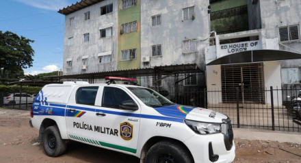 Corpo de enfermeiro, com marcas de violência, é encontrado em apartamento em Olinda