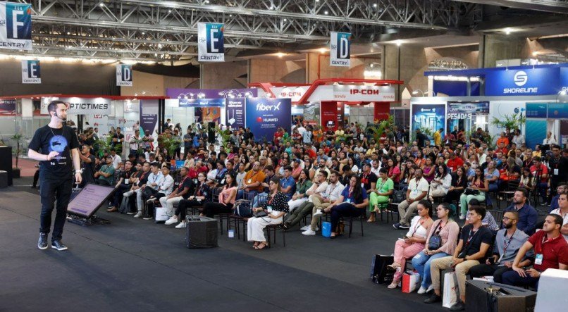 Feira deve receber cerca de 15 mil pessoas