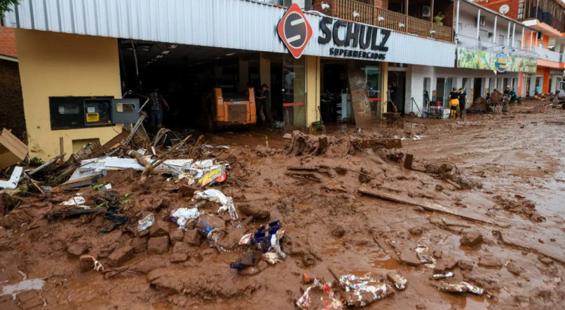 Rio Grande do Sul vive tragédia após ser tingido por fortes chuvas