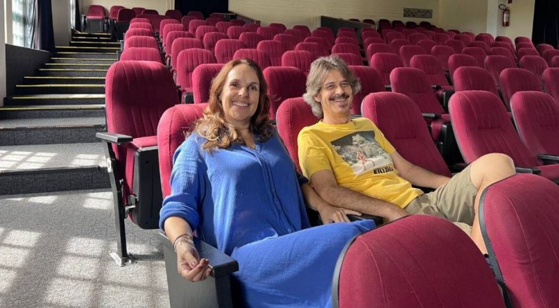 Ernesto Barros e Germana Pereira são autores do livro "História Ilustrada dos 100 anos do Cinema Em Pernambuco"