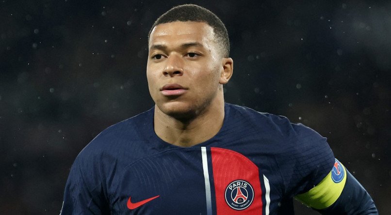 Imagem: Mbappé concentrado para tentar colocar o PSG na final da Champions