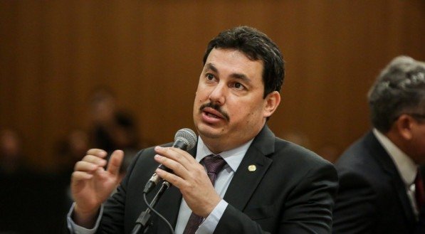 O deputado estadual Cléber Chaparral