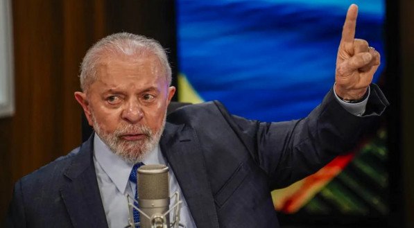 Como se ganha o título de "inimigo da Educação", precisa ser oposição?