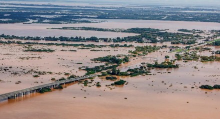 Enchentes no Rio Grande do Sul já causaram 107 mortes e deixaram 134 desaparecidos