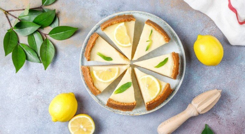 Confira receita deliciosa de torta de limão para fazer no Dia das Mães.