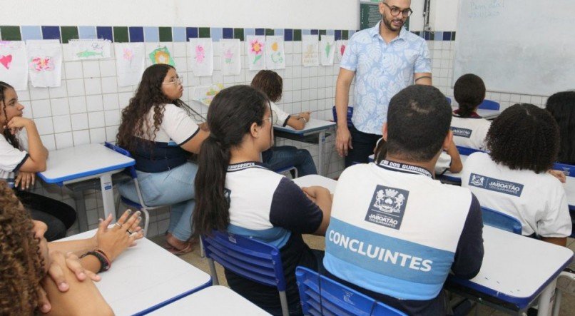 As nomeações foram distribuídas entre Educação infantil, Anos finais, do 6º ao 9º ano, brailistas e intérpretes de libras