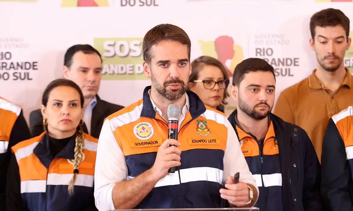 Em entrevista coletiva na segunda-feira, 13, o governador Eduardo Leite (PSDB) disse que a conta j&aacute; arrecadou mais de R$ 93 milh&otilde;es em doa&ccedil;&otilde;es