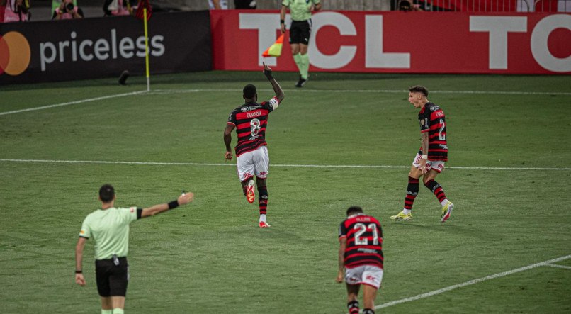 Flamengo sente ameaça de ficar de fora das oitavas da Libertadores
