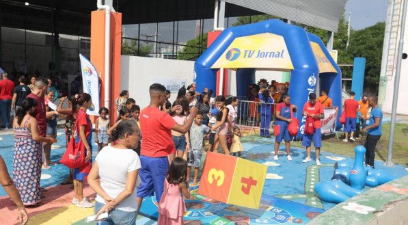 A Caravana da TV Jornal leva diversos serviços gratuitos à população de Dois Carneiros nesta sexta (7)