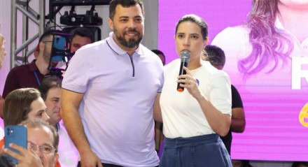 O pré-candidato a prefeito de Toritama, Romerinho Leal, e a governadora Raquel Lyra