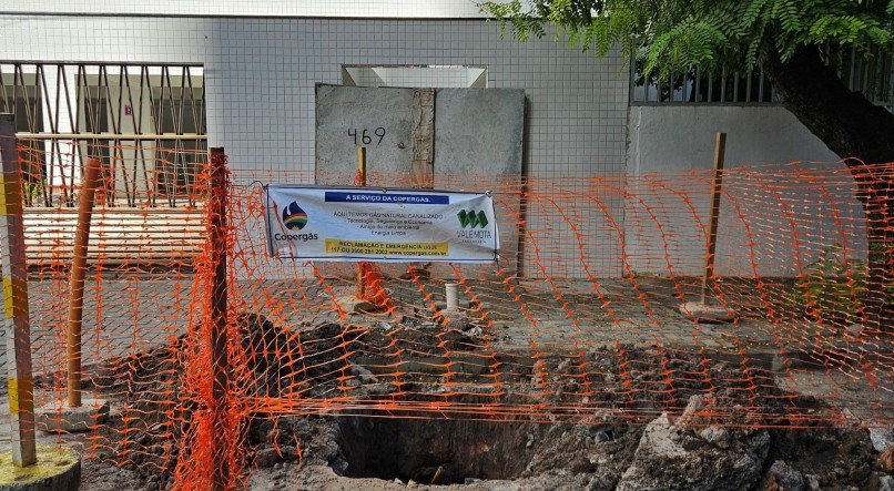 Obras paradas em toda cidade do Recife