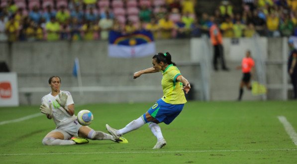 Seleção Brasileira Feminina enfrentou a Jamaica em amistoso na Arena de Pernambuco