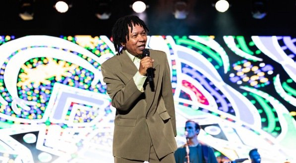 Djavan encerrou o evento TIM Music Rio 2024, na Praia de Copcabana