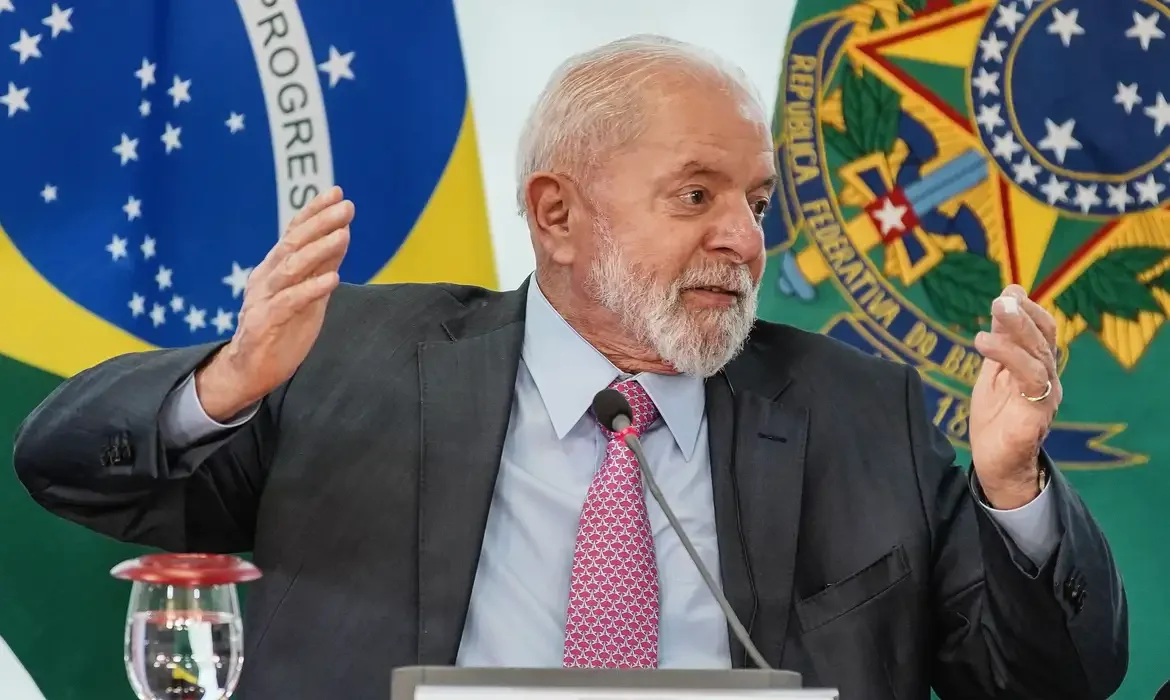Foto da capa: Política