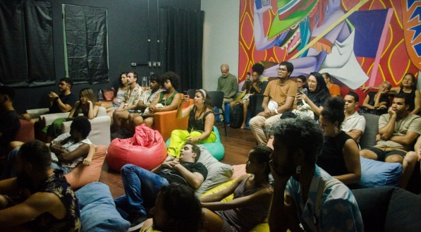Cineclube da CasaZero, no Bairro do Recife