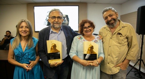Avelina Ferraz, curadora do Prêmio Literário Guerra Junqueiro, Ronaldo Correia de Brito (homenageado 2022), Cida Pedrosa (2023) e Sidney Rocha (2020)