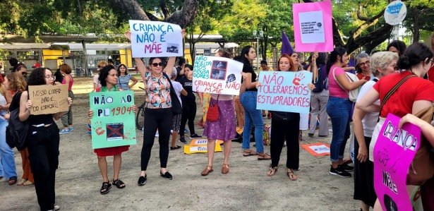 Câmara ensaia recuo em projeto do aborto, que vira alvo da OAB