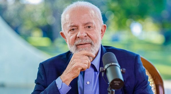Lula afirmou ainda que quer que &quot;a democracia prevale&ccedil;a&quot;