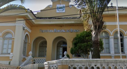 Foto da fachada da prefeitura de Moreno