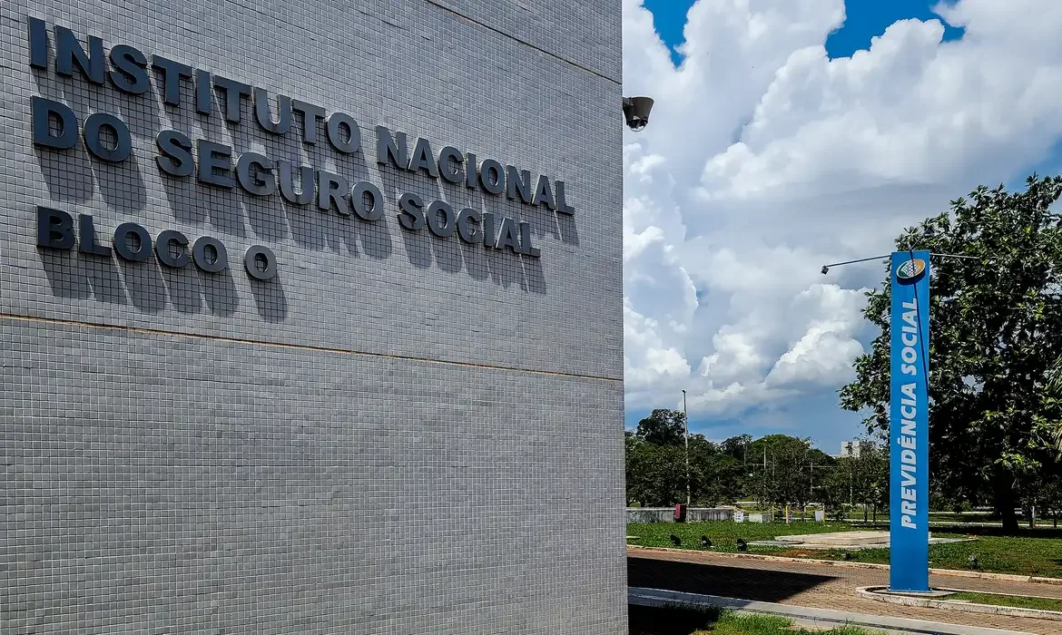 Faixada do INSS 