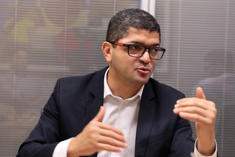 Secretário de Planejamento de Pernambuco, Fabrício Marques detalhou pacote de R$ 1 bilhão anunciado por Raquel Lyra