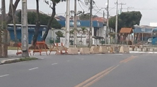 Obras demoradas em Bairro Novo prejudicam o trânsito