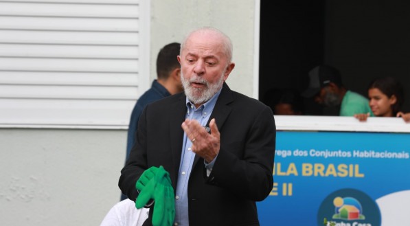 Visita presidencial de Lula no Recife teve a entrega dos habitacionais dos Conjuntos Vila Brasil I e II
