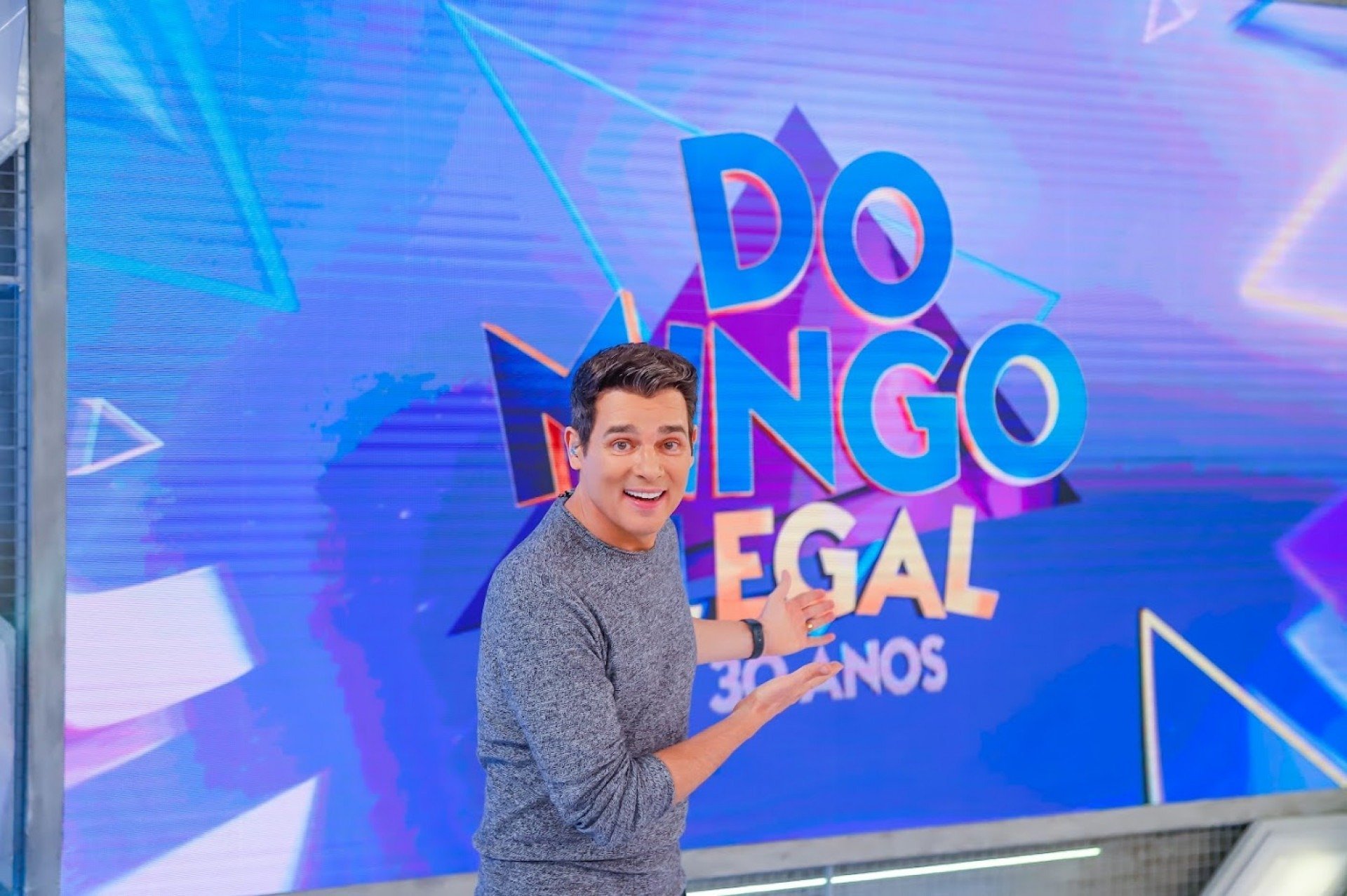 Programação da TV, 14/09: Domingo Legal é destaque na programação da TV Jornal/SBT