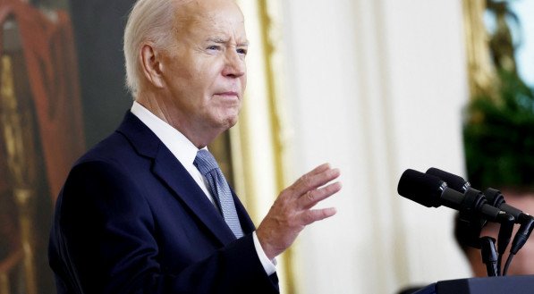 Desde que anunciou que estava deixando a corrida eleitoral, Biden ainda enfrenta pedidos para que renuncie também da presidência dos Estados Unidos