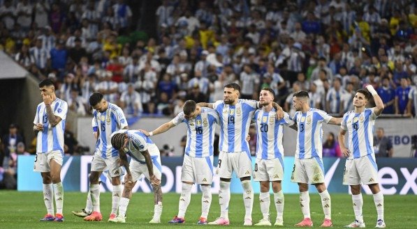 Argentina classificada para a semifinal da Copa América