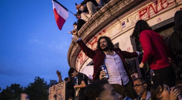 Franceses celebram vitória da coligação de esquerda Nova Frente Popular (NFP)