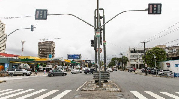 Recife começa a usar os semáforos inteligentes após muitos anos de espera