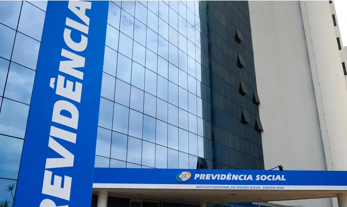 Foto da capa: Economia