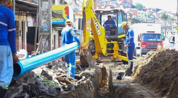 Obras de abastecimento no Morro da Conceição e Alto José do Pinho