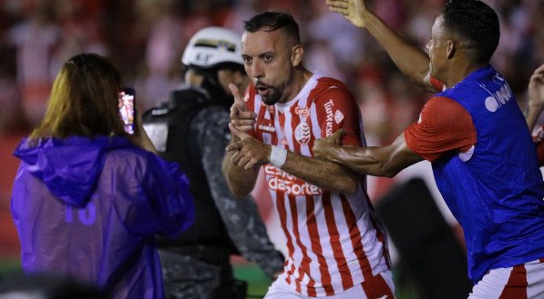 Paulo Sérgio, atacante do Náutico