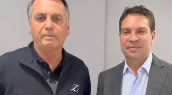 O vídeo de apoio de Bolsonaro a Ramagem põe fim às especulações sobre uma possível troca de candidato