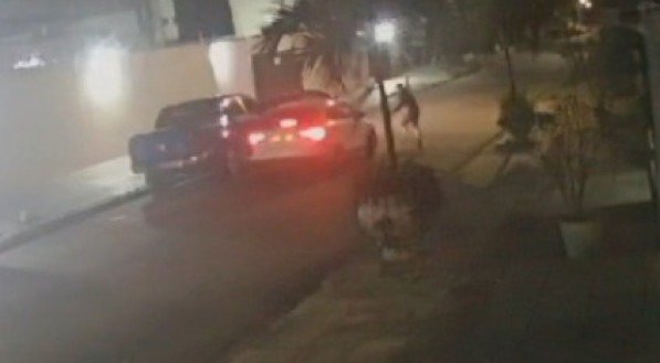 Casal é vítima de sequestro relâmpago em Boa Viagem