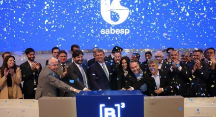 Governo de São Paulo conclui privatização da Sabesp ao vender 32% dos papéis
