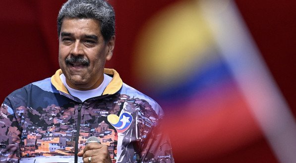 Maduro comemora vit&oacute;ria nas elei&ccedil;&otilde;es da Venezuela