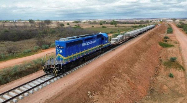 Em 14 anos, é a primeira vez que o governo federal investe na contratação para elaboração de projetos para novos trechos de ferrovia