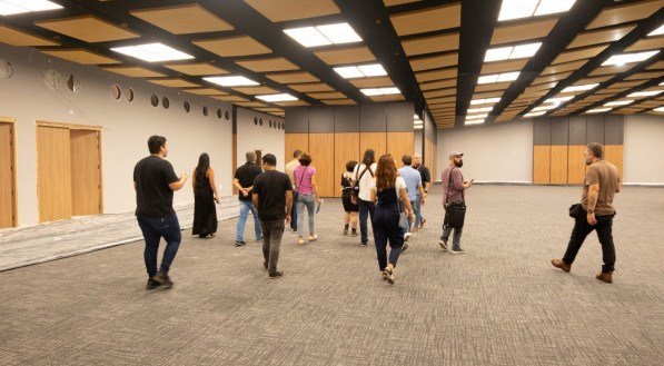 CEO do Centro de Convenções, Cláudio Vasconcelos comandou visita guiada às novas salas