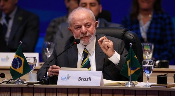 O presidente do Brasil, Luiz Inácio Lula da Silva durante a Reunião da Força-Tarefa para a Aliança Global contra a Fome e a Pobreza