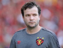 Sport: nome de Daniel Paulista é especulado após saída de António Oliveira