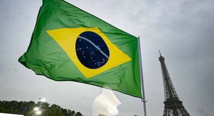 Brasil já atua em diferentes esportes neste sábado (27)
