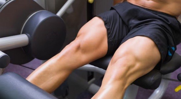 Conheça os 5 exercícios mais efetivos para pernas tonificadas