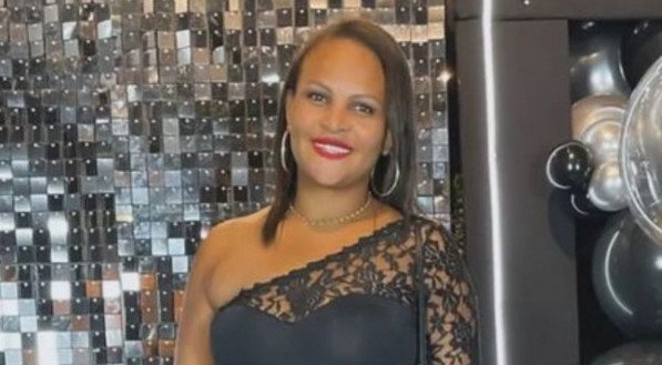 Maria do Carmo Oliveira, 34, foi morta a tiros pelo ex-marido, um cabo da PM, numa boate em Jaboatão 