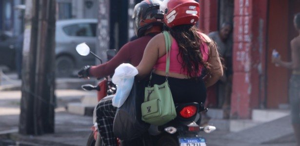 Ricardo nunes chama 99 de 'empresa assassina' após liberação de uso de moto