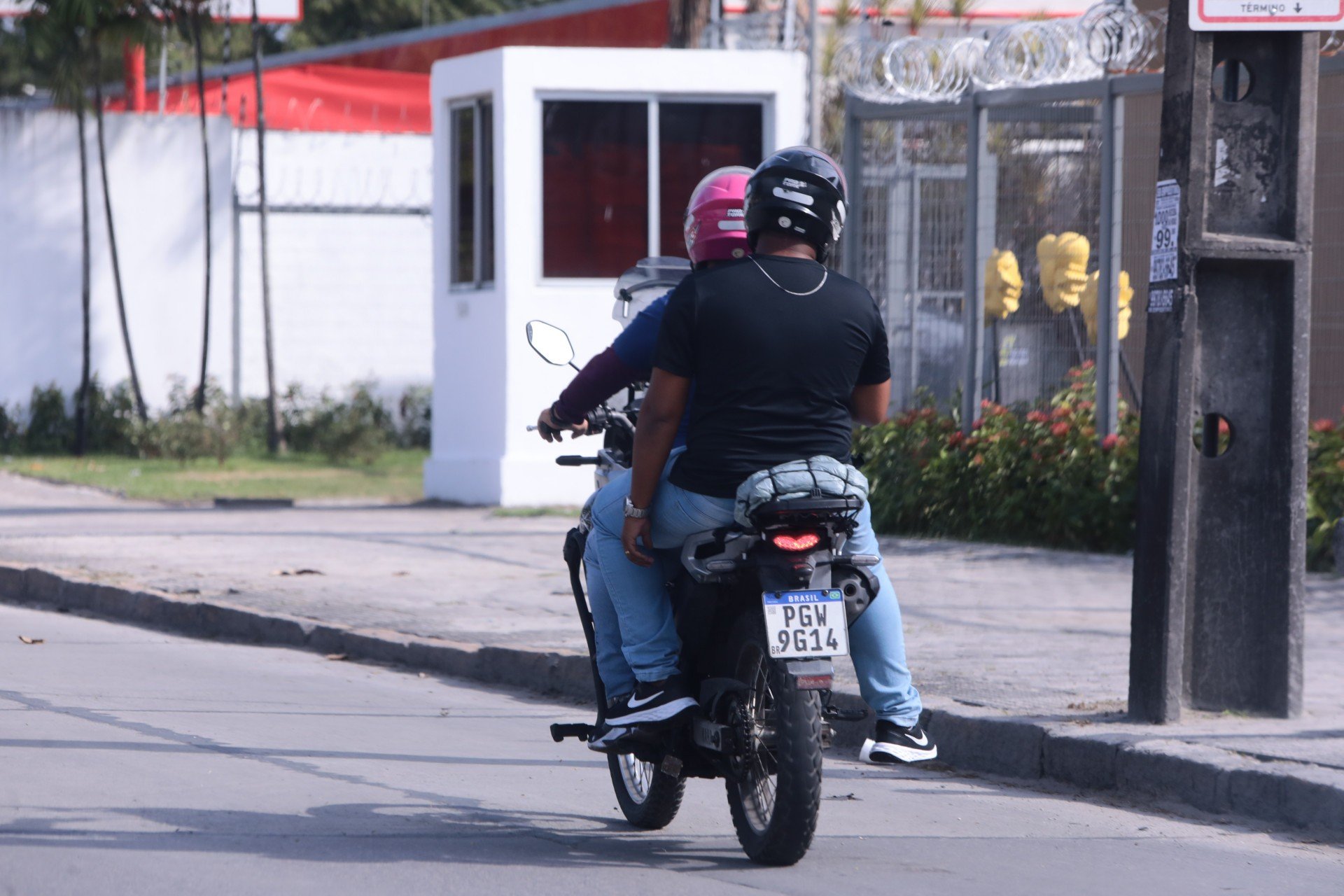 Justi&ccedil;a suspende servi&ccedil;o de motos por aplicativo em SP e recomenda regulamenta&ccedil;&atilde;o do servi&ccedil;o em 90 dias
